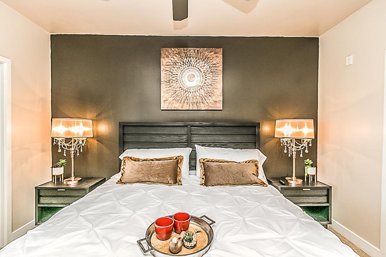 Shopping & Dining 1 Mile - 24 Hour Pool With Parking - 4036 Villa Phoenix Luaran gambar