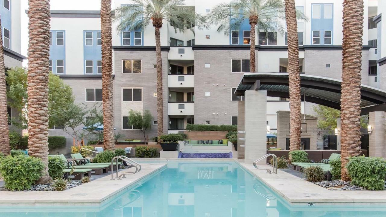 Shopping & Dining 1 Mile - 24 Hour Pool With Parking - 4036 Villa Phoenix Luaran gambar